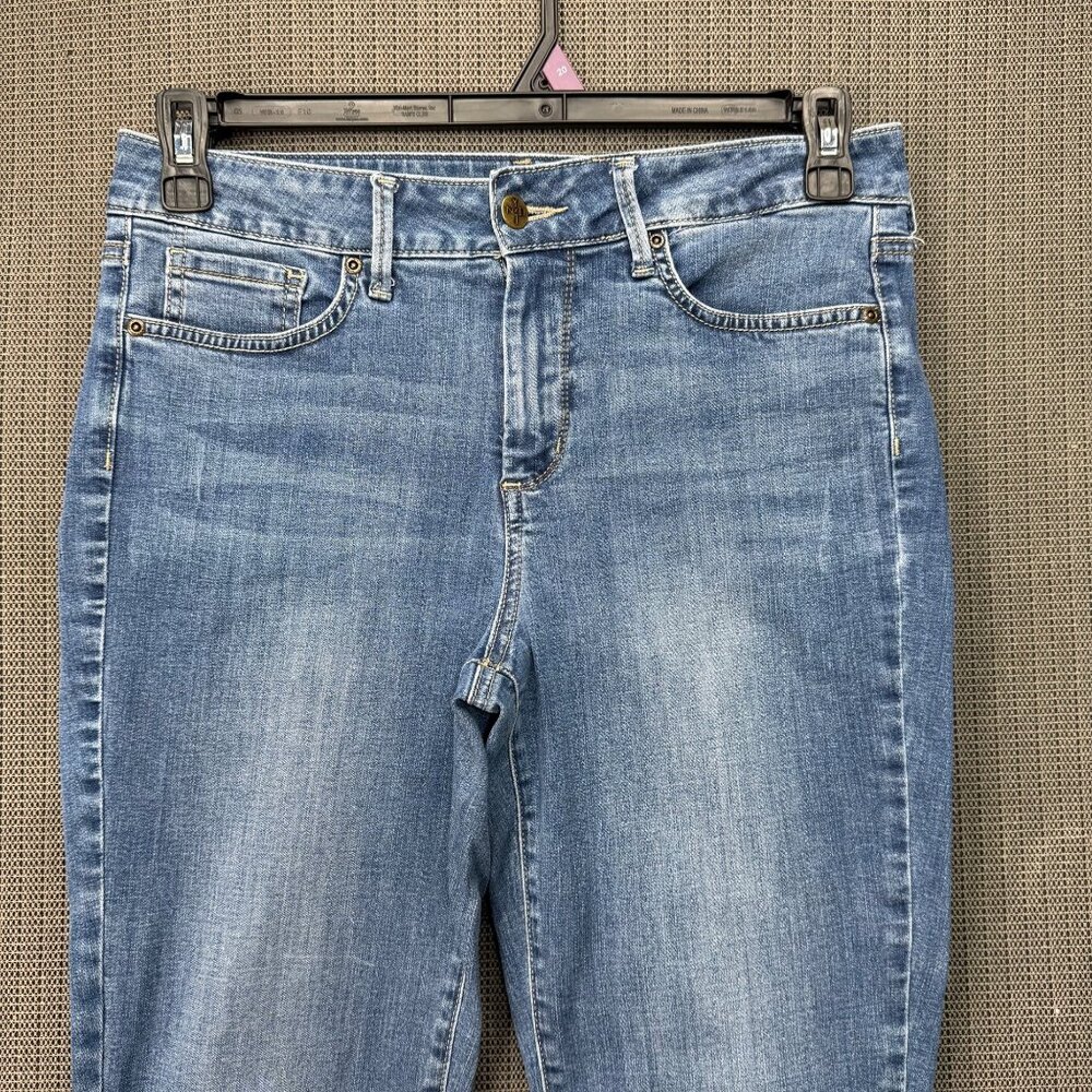 NYDJ Sheri Ankle Jeans Womens Size 8 Blue Light Wash Raw Hem Stretch Denim - Picture 2 of 11